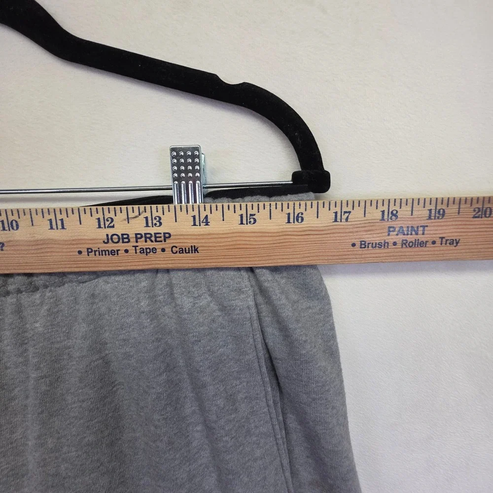 Nike Dri-Fit Sweatpants Men's Medium Gray Tapered Gym Training Athletic Warm‎ Up
